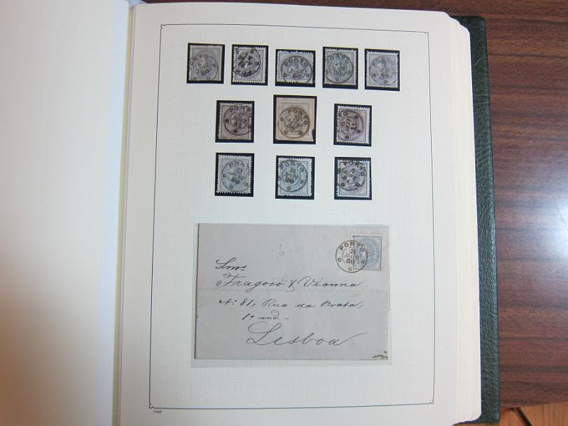 0014 (24).jpg -     Lote:    14      Marcofilia      Lotes Especiais       Descrição:      Portugal.   Colecção montada em dois álbuns com estudo especializado das marcas de duplo círculo e circulares do Porto, com selos de diversas emissões e cartas. Lote a ver.        Lote       Valor Base:     &euro; 1.500,00     Valor Venda:     &euro; 1.500,00     